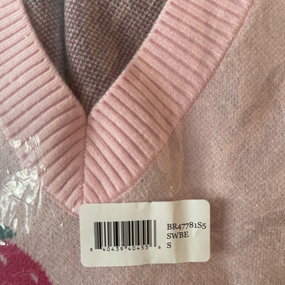 Beach Riot NWT Sz M Joey Sweet strawberries oversized sweater; so cute! - Picture 2 of 16